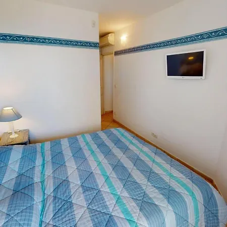 60vb - Beau 2p Avec Terrasse Plein Centre مينتون