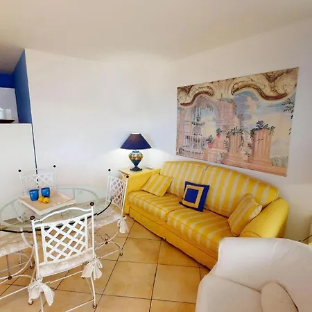60vb - Beau 2p Avec Terrasse Plein Centre Apartmán *
